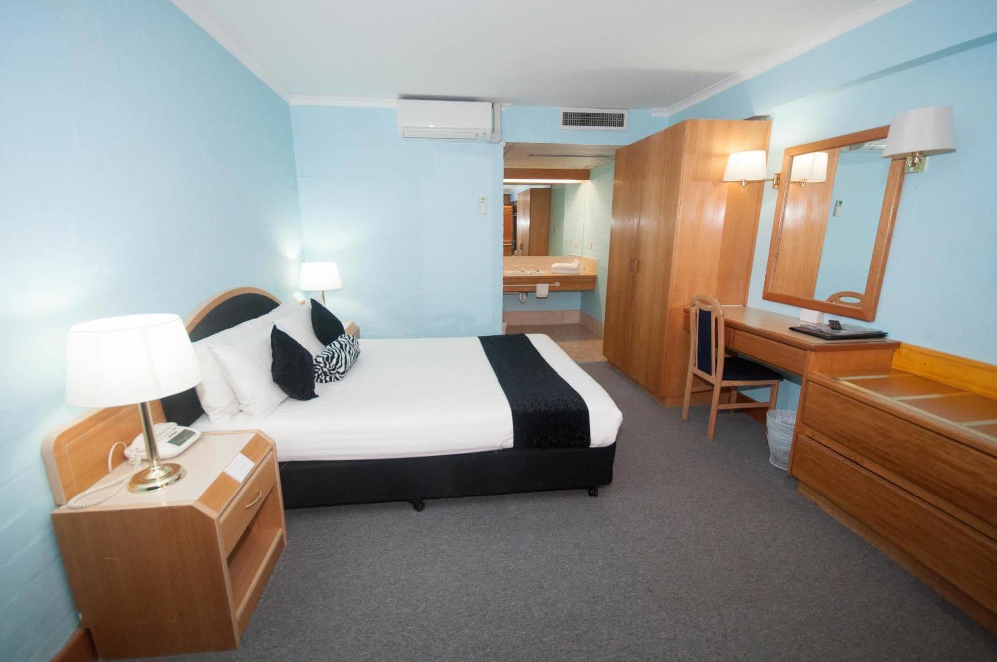 Capital Airport Motel Queanbeyan Exterior photo